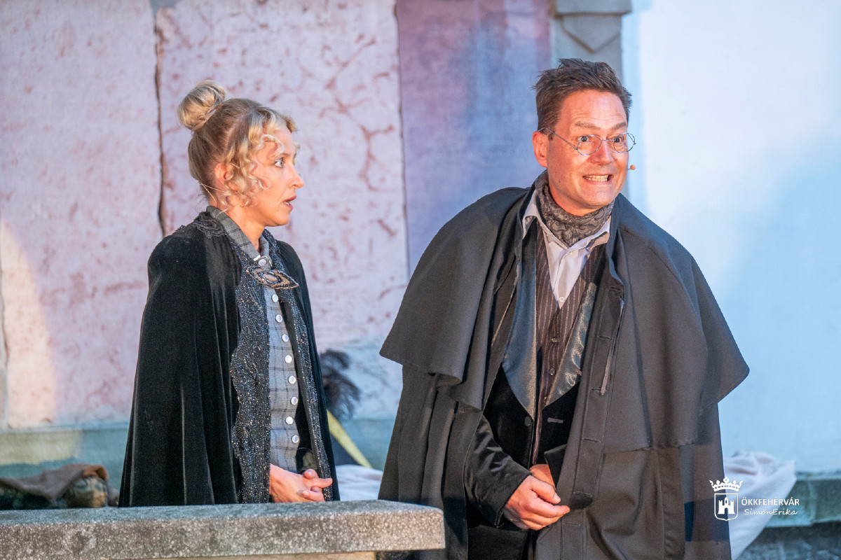 A hieroglifák titka – megtartják a keddi régész színház ősbemutatóját