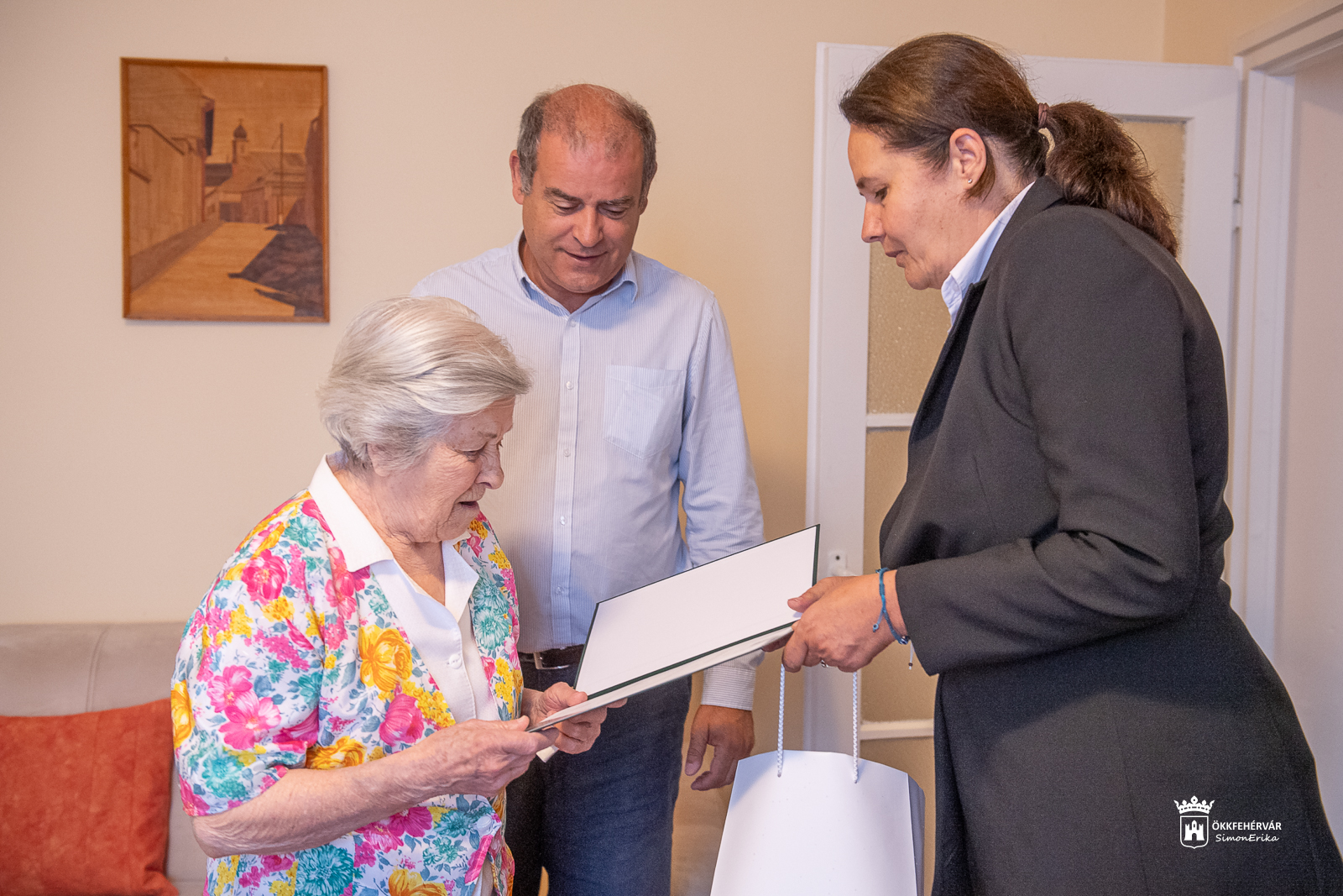 Marika néni köszöni, jól van! – a 90 éves Király Józsefnét köszöntötték