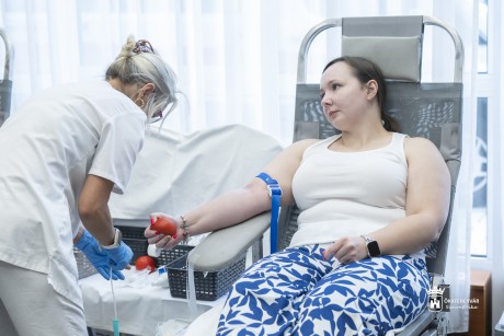 Sokan részt vettek a Castrum Hotelben rendezett véradáson