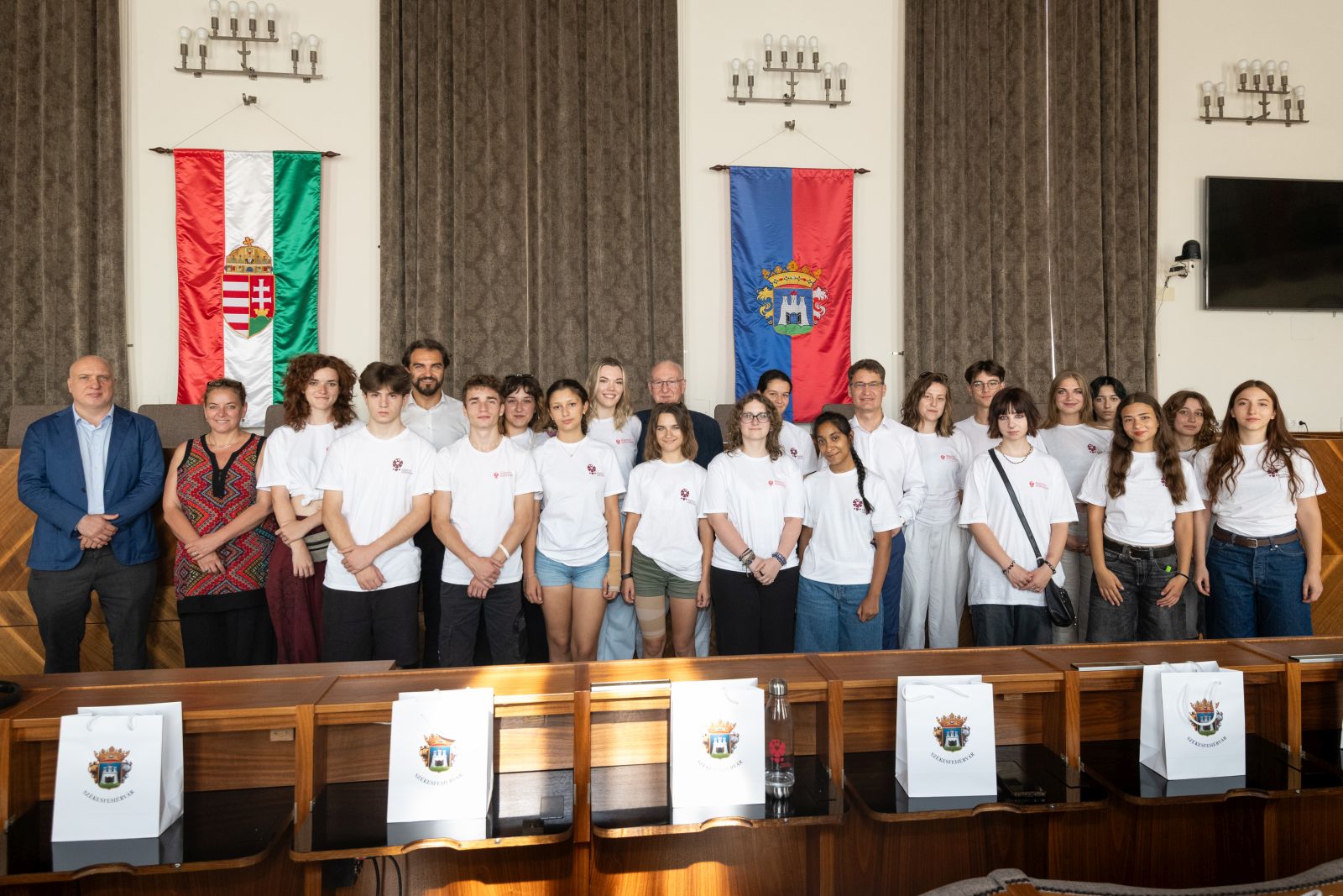 A Rákóczi Szövetség táborának diákjait fogadta Székesfehérvár polgármestere