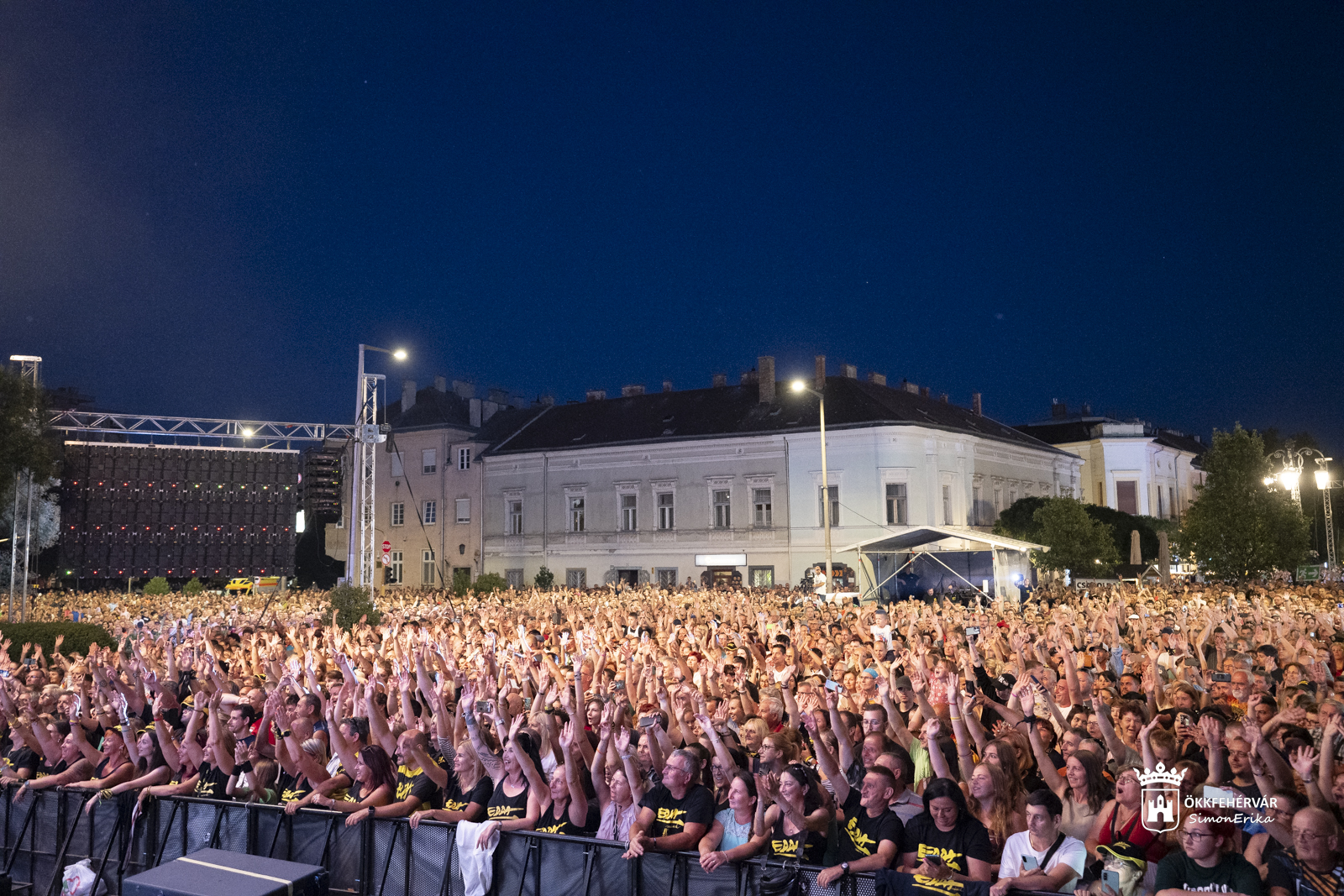 EDDA Művek a Királyi Napokon - nagyot ment a Zichy színpadon az idén 51 éves rockzenekar