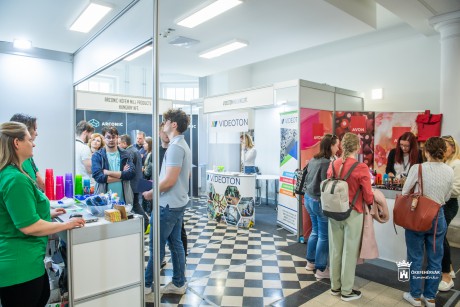 Várják a cégek jelentkezését az Óbudai Egyetem októberi állásbörzéjére