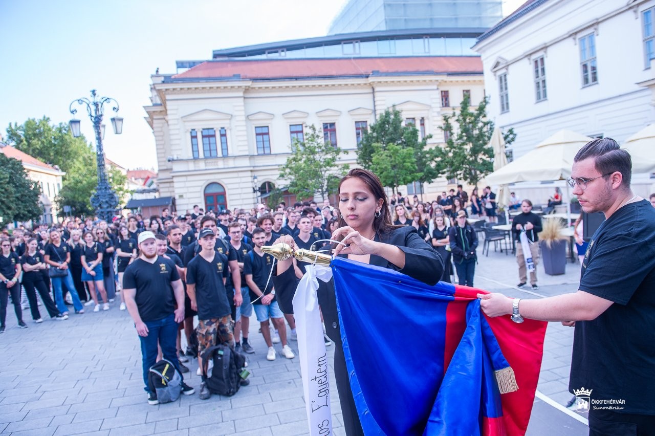 Idén is együtt ünnepelték a tanévkezdést a székesfehérvári egyetemek