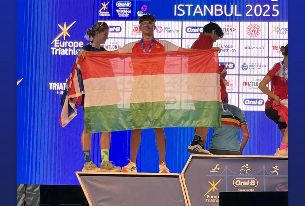 Ezüstérem és kiváló helyezés az isztambuli triatlon EB-n