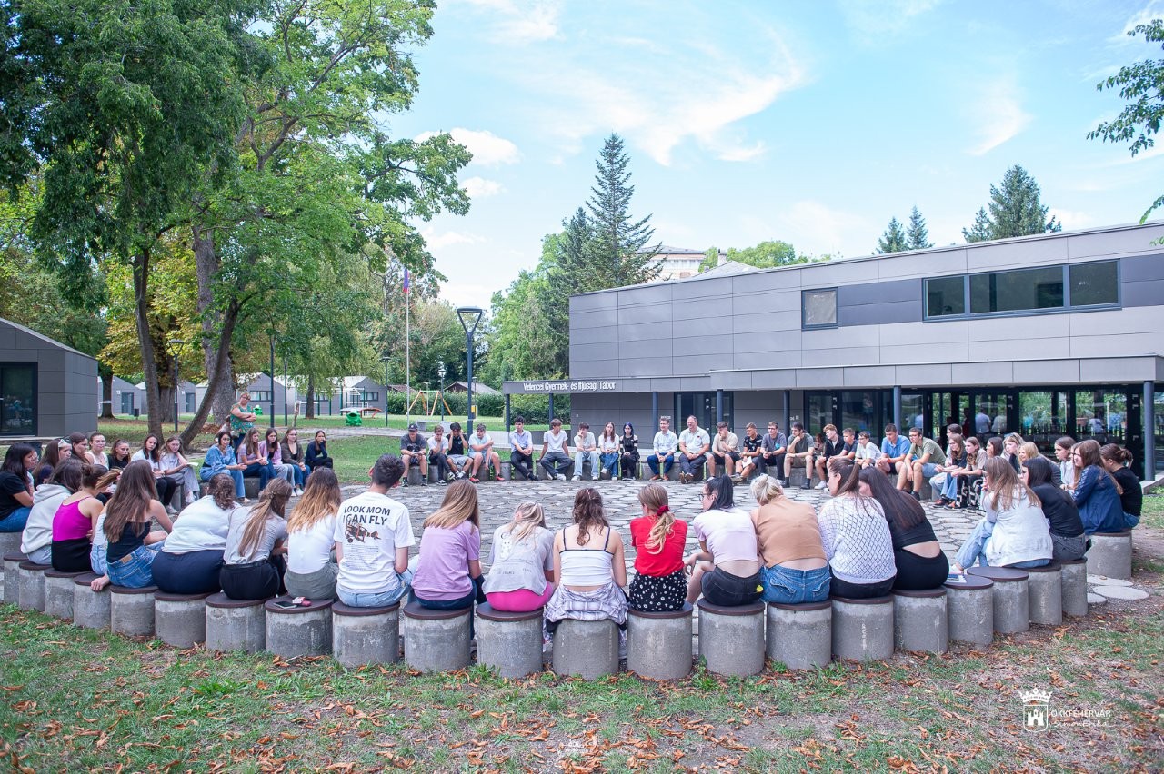 Évadnyitó tábor a Székesfehérvári Diáktanáccsal a Velencei táborban