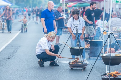 Háromszáz bogrács és sok-sok vidámság a 20. Lecsófőző Vigasságon