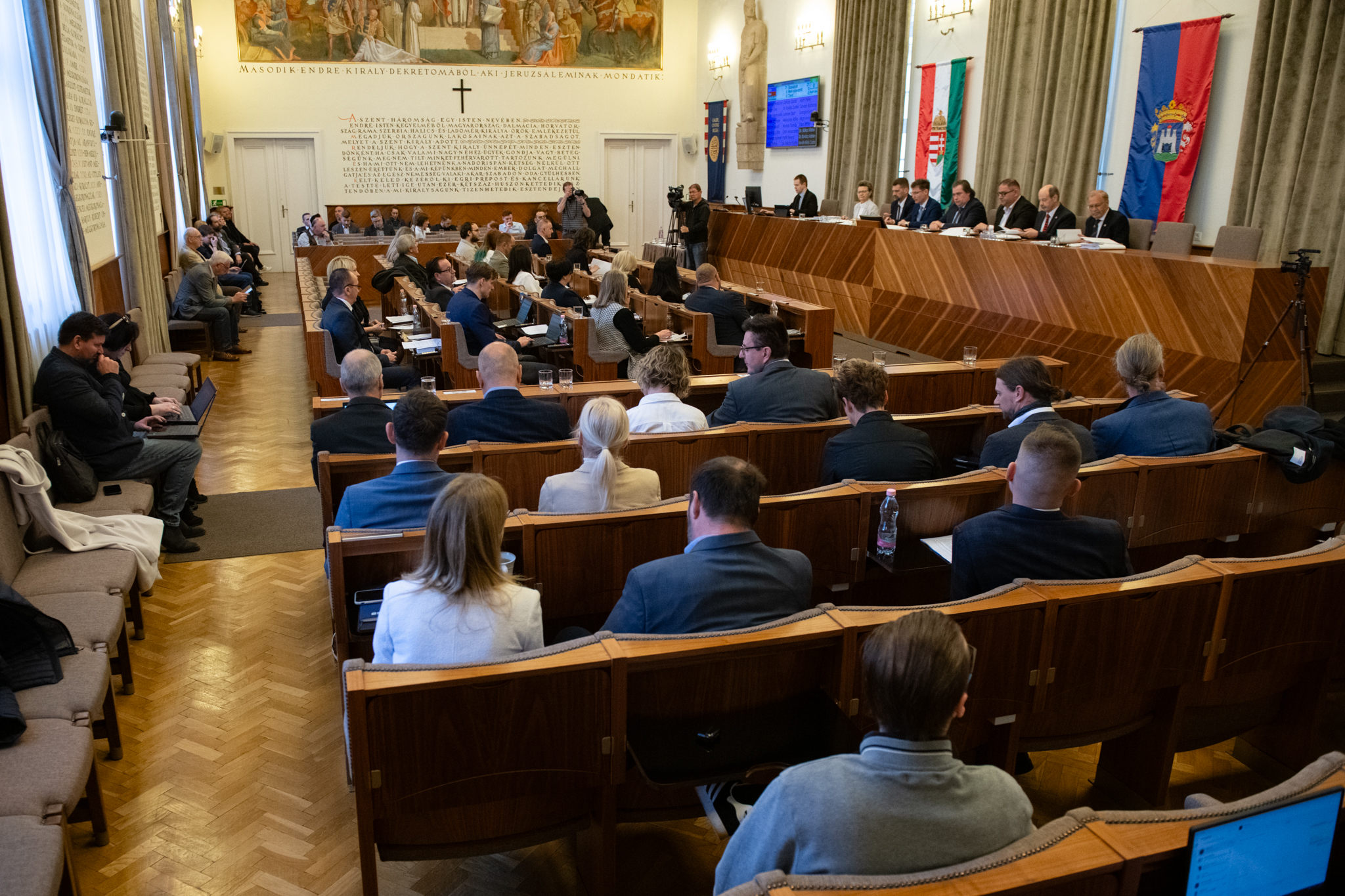 Közgyűlés - pénteken reggel ülésezik a képviselőtestület