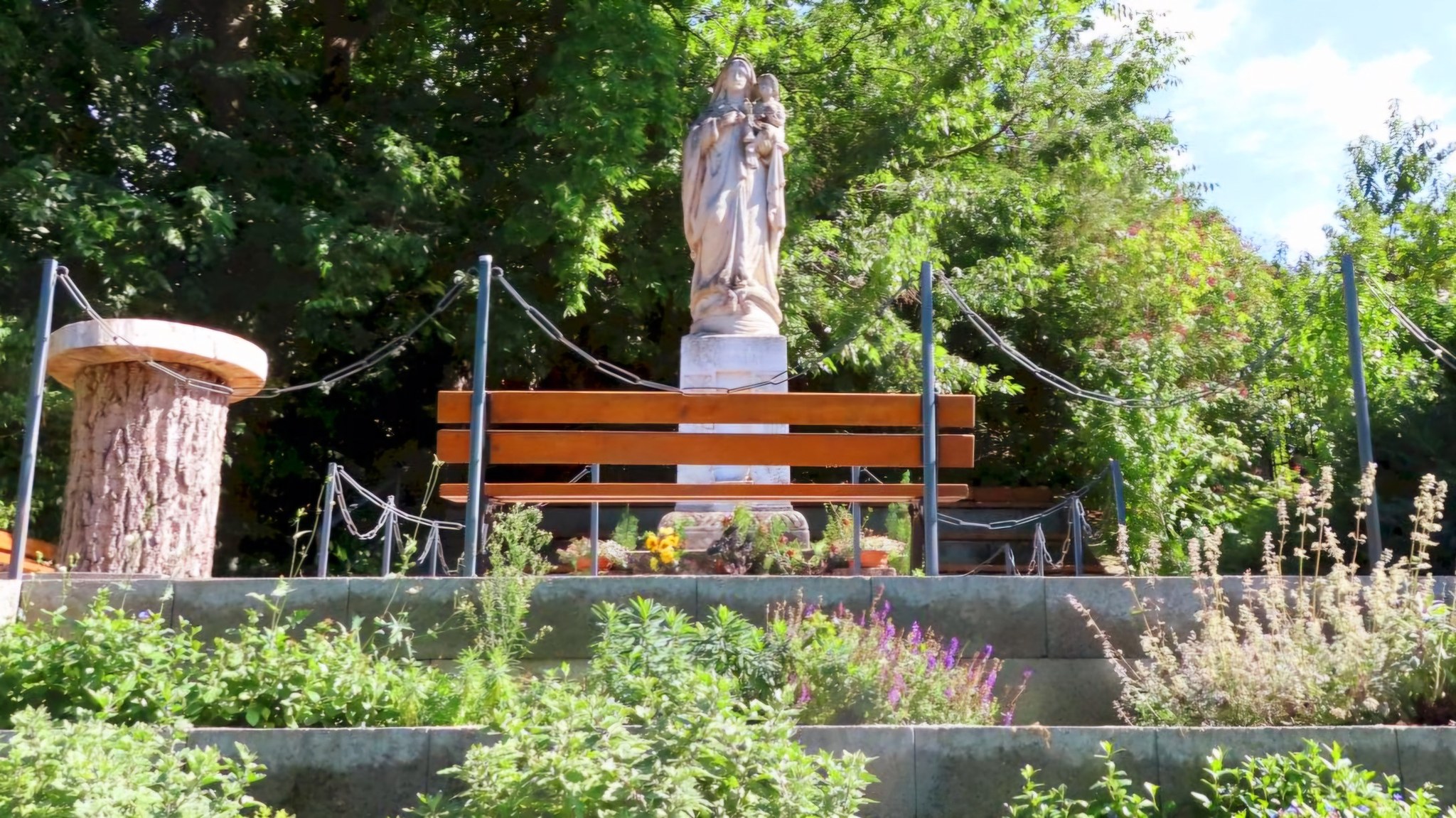 Köszöntsük együtt Máriát! – egyházközségi zarándoklat az öreghegyi Máriavölgybe