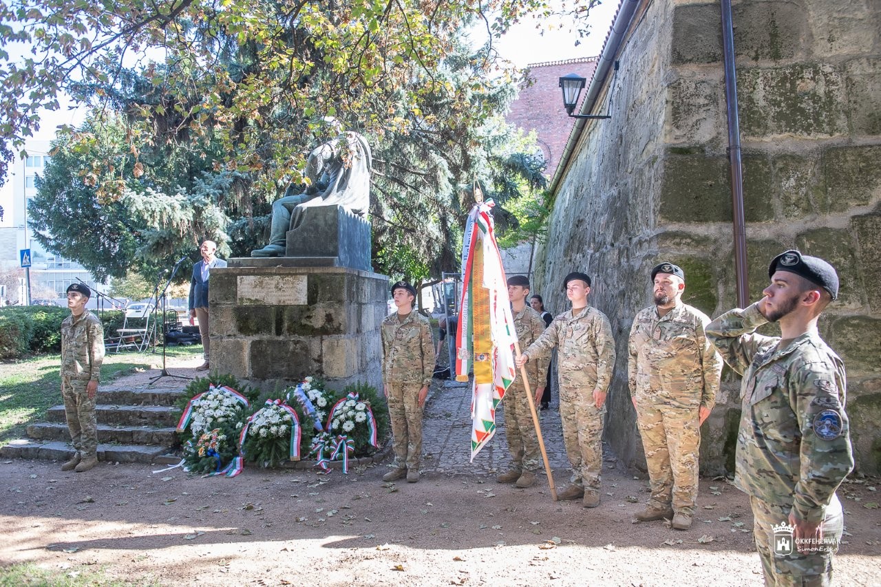Wathay-emléknap – Megemlékezés pénteken délután a Prohászka ligetben