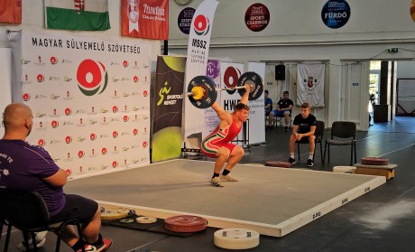 Fehérvári súlyemeló sikerek az U15-U17 Országos súlyemelő Bajnokságon