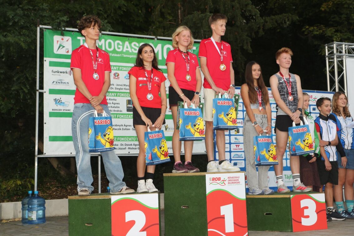 Remekeltek az ARAK fiataljai a Tájfutó Rövidtávú Bajnokságon