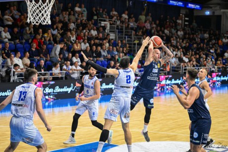 Sopronban győzött a bajnoki nyitányon az Alba Fehérvár