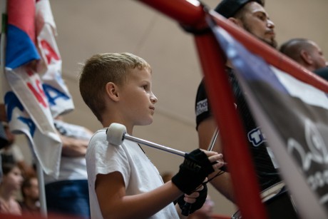 Elindult a jegyértékesítés a Hydro Fehérvár AV19-nél és a hazai kosárlabda-, illetve labdarúgó-mérkőzésekre is lehet bérletet váltani