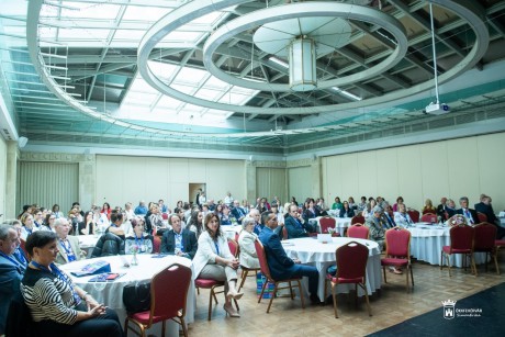 Háromnapos szülészeti kongresszusnak ad otthont Székesfehérvár