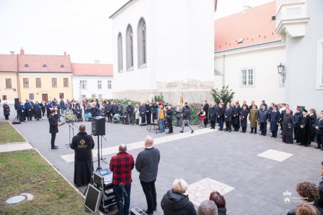 „A szabadság iránti vágy elpusztíthatatlan!” – imádságos megemlékezés az ‘56-os emlékkeresztnél