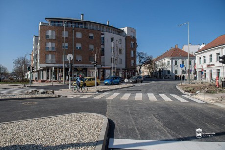 Október 29-én nem lehet majd a Budai útról a Piac tér felé kanyarodni
