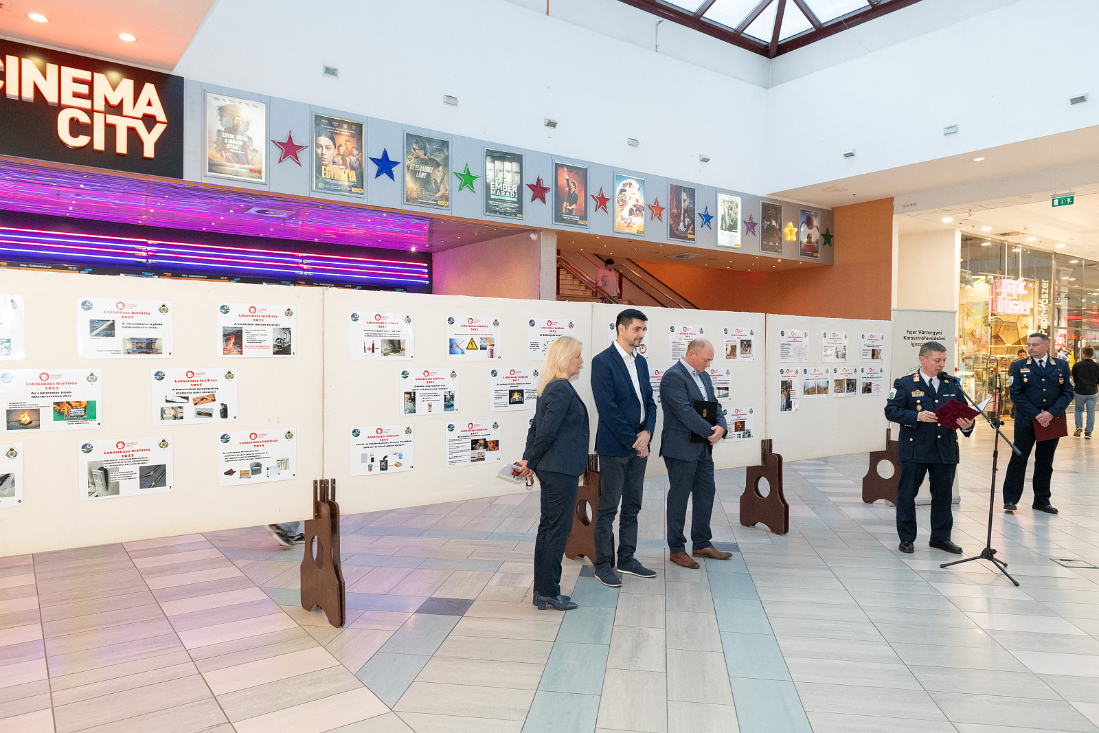 Ellenséggé is válhat a tűz - megtörtént tűzeseteket bemutató kiállítás nyílt a Plazában