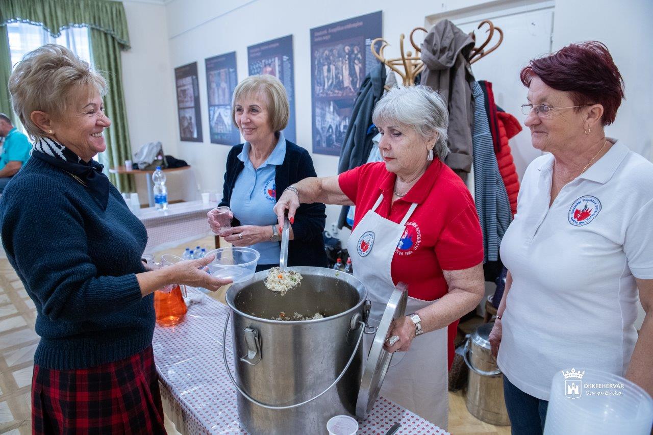 Ludaskása és újbor kóstolás - Márton nap a Fehérvári Polgárok Egyesületével