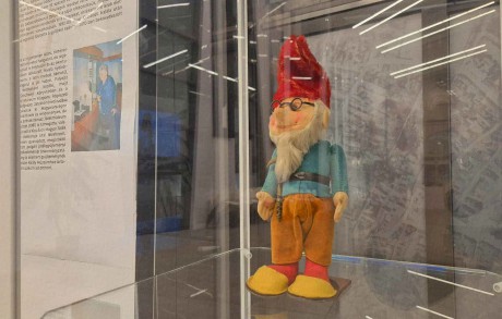Egy „trükkös törpefigura” lett a hónap műtárgya a Szent István Király Múzeumban