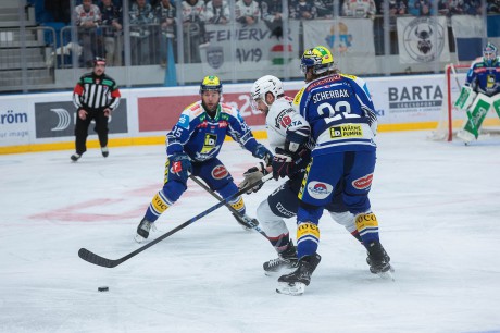 Osztrák jégkorongliga - itthont kapott ki a Volán a Villachtól