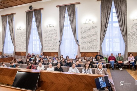 Fenntarthatóság és túlfogyasztás - Zöld Suli konferencia diákoknak