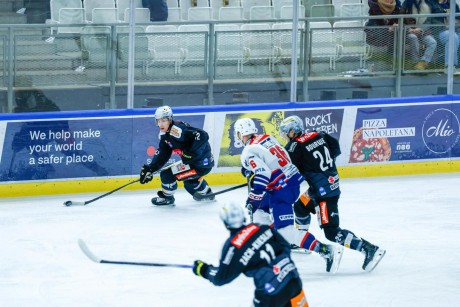 Kikapott a Vienna Capitals otthonában a Volán az ICEHL hétközi fordulójában