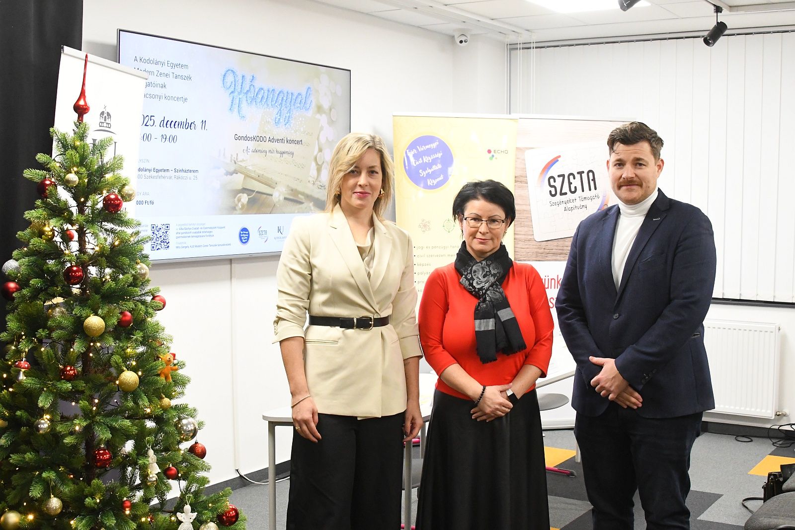 Hóangyal jótékonysági koncert a Kodolányi és a SZETA támogatásával