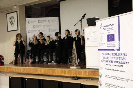 Fejlesztik a sajátos nevelési igényű gyerekekkel foglalkozó intézményeket Fejérben