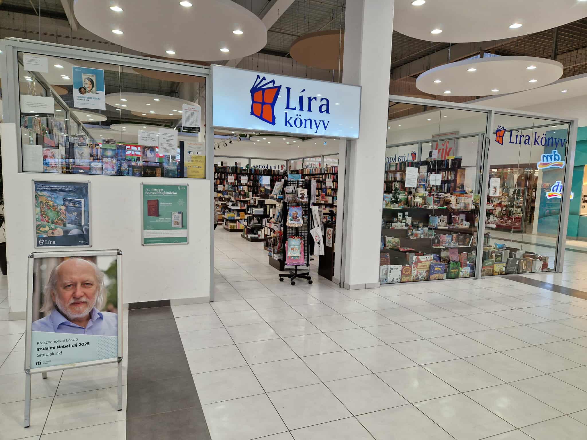 Szeretné felolvasni kedvenc ünnepi gondolatait? - Rendhagyó irodalmi est a Nex Stop-ban