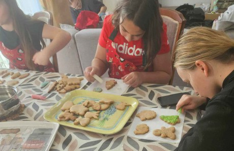 A lurkók is készülődnek Advent idején - először sütöttek életükben