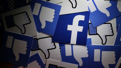 Végveszélyben a valóság? - a dezinformációról lesz szó a Tarsoly klubban