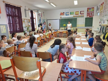 Januárban folytatódnak az iskolanyitogató foglalkozások