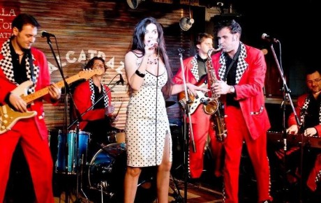 Rock and roll hangulat költözik az Öreghegyi Közösségi Házba