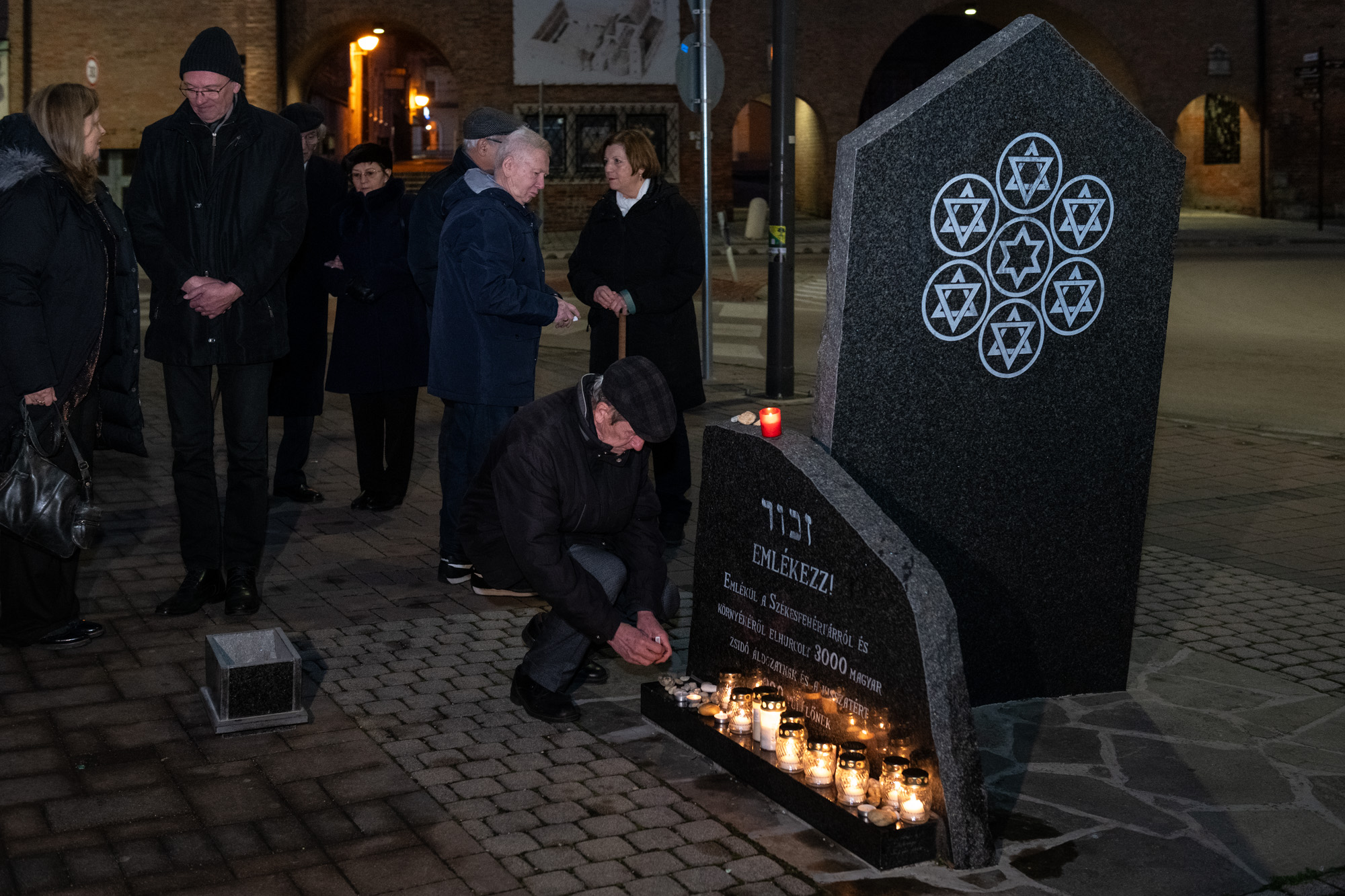 A Wannseeben rendezett konferenciára emlékeznek a Zsidó Hitközség imatermében
