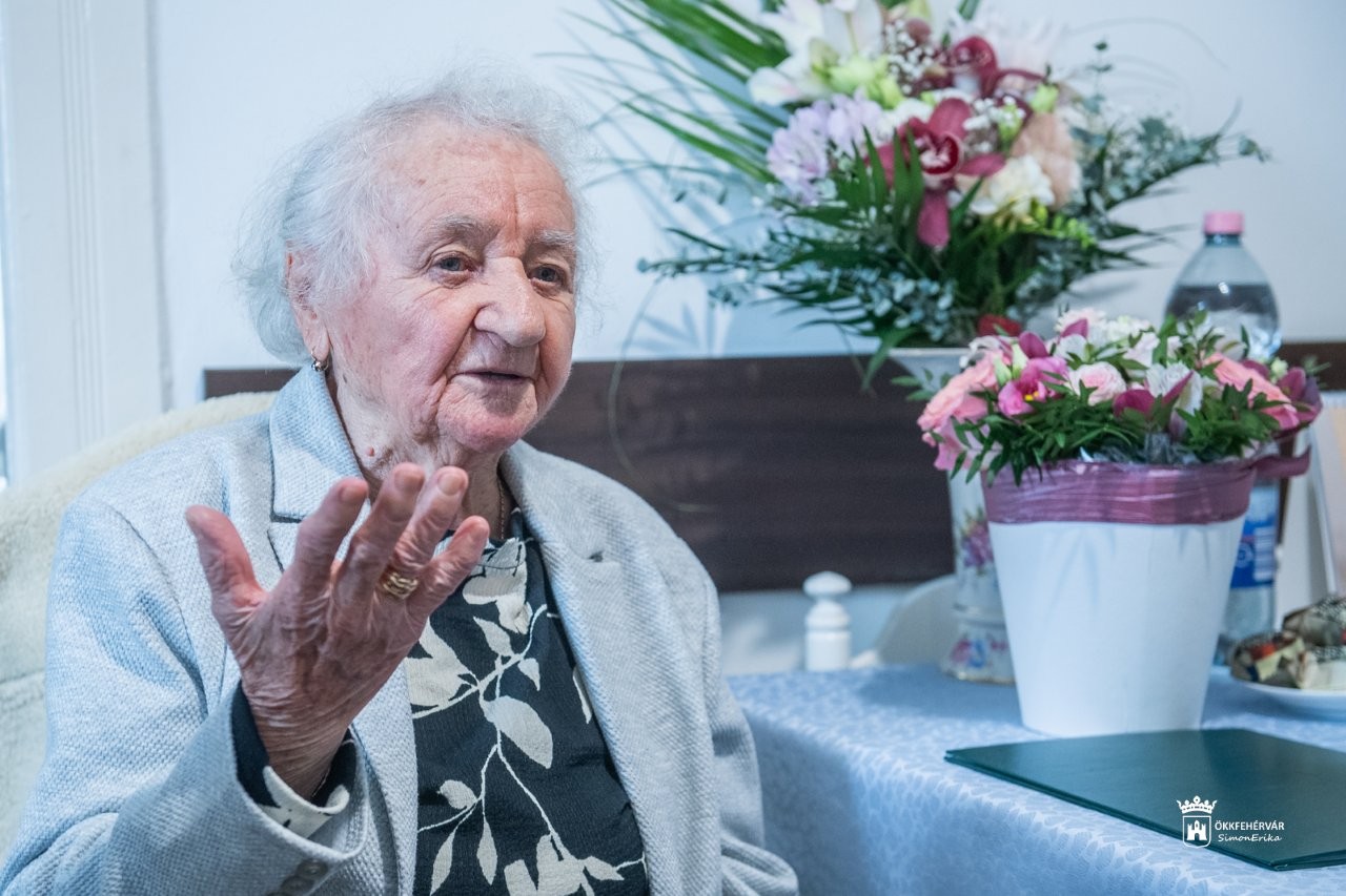 95 tevékeny esztendő - Tőke Istvánné Juliannát köszöntötték