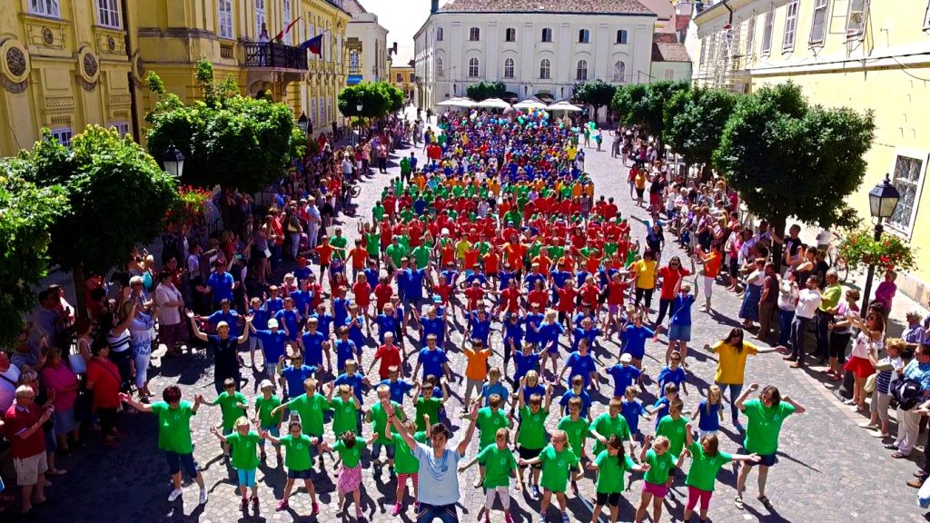 Elindult a nevezés - március 13-ig lehet jelentkezni a VilágnyelvÉsz versenyre