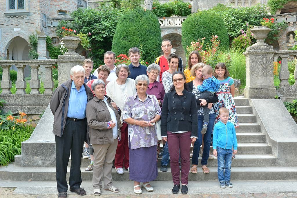 Öröm és bánat, avagy gyermekek Bory Jenő alkotásain