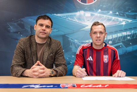 Rutinos csatárral erősítette meg keretét a Videoton csapata