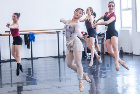 A világ minden részéből érkeztek táncosok a Székesfehérvári Balett Színház nemzetközi castingjára