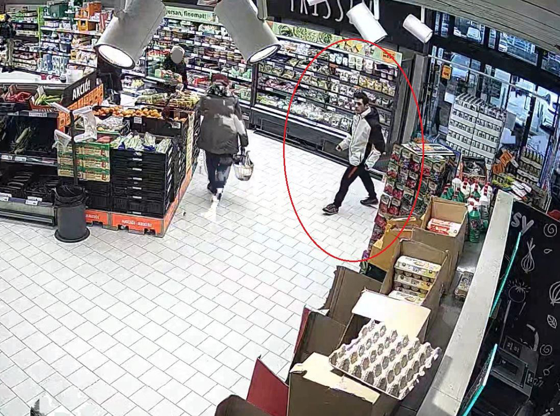 Tolvajt keresnek a rendőrök - pénztárcát lopott Fehérváron