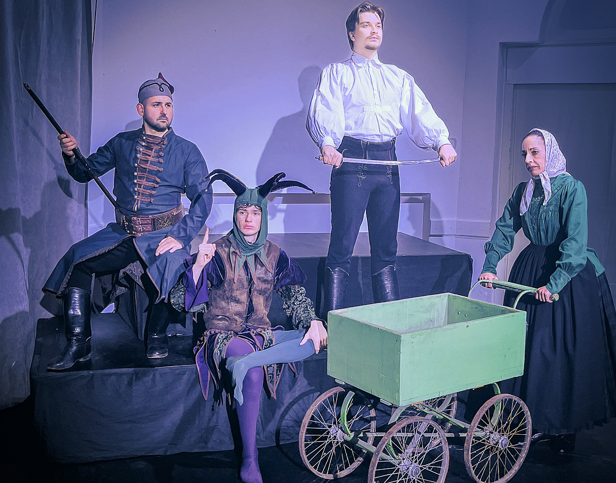 Mozdulatlan legendák – a tánc világnapja az Alba Regia Táncegyüttessel