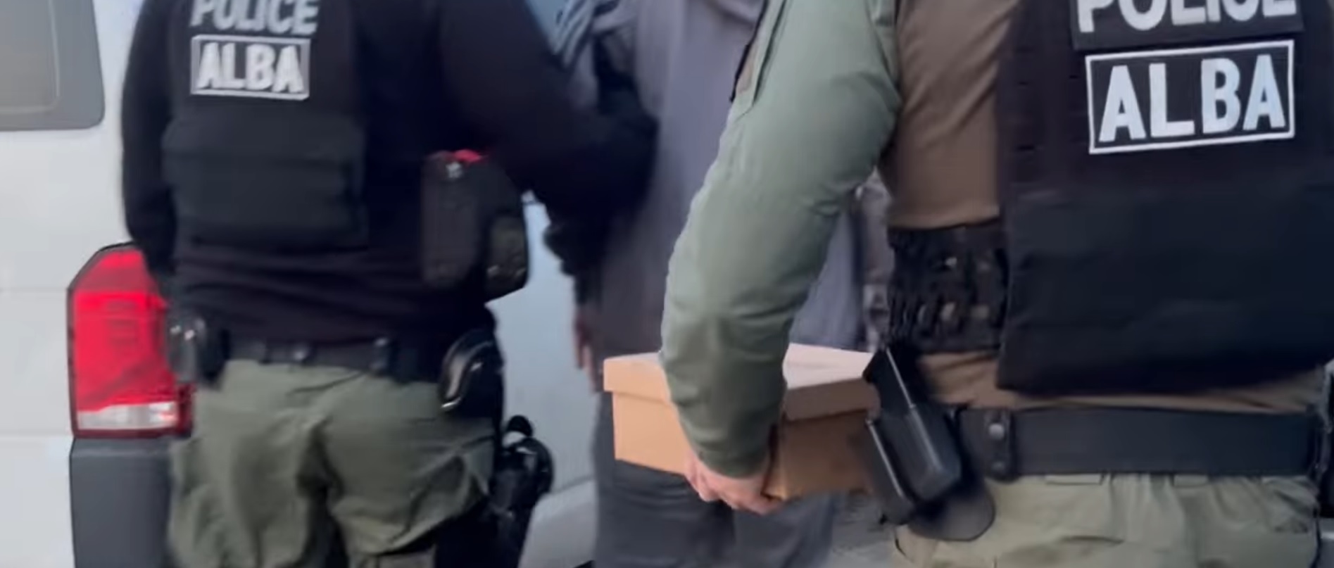 Rendőrkézen a páros - apa és fia fosztott ki egy idős férfit Fehérváron