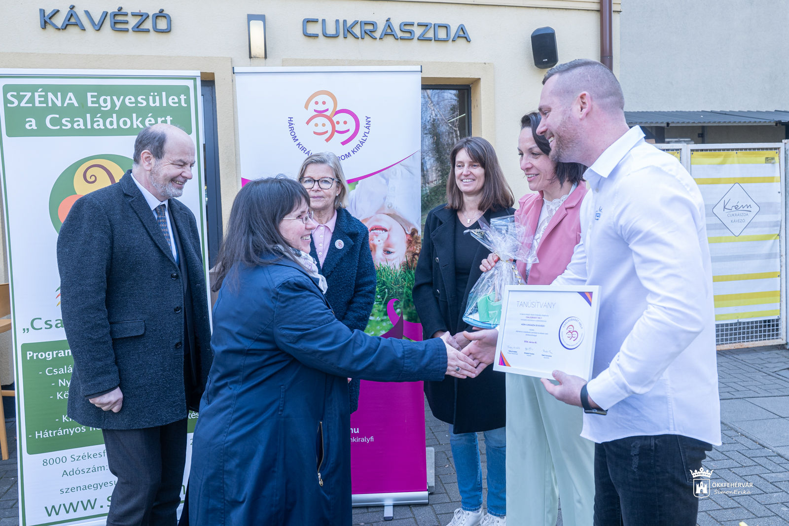 Családbarát szolgáltató díjat kapott a Szabadságharcos úti Krém Cukrászda