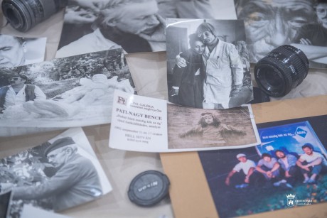 Észrevette a múlandóban a múlhatatlant - megnyílt Pati Nagy Bence emlékkiállítása