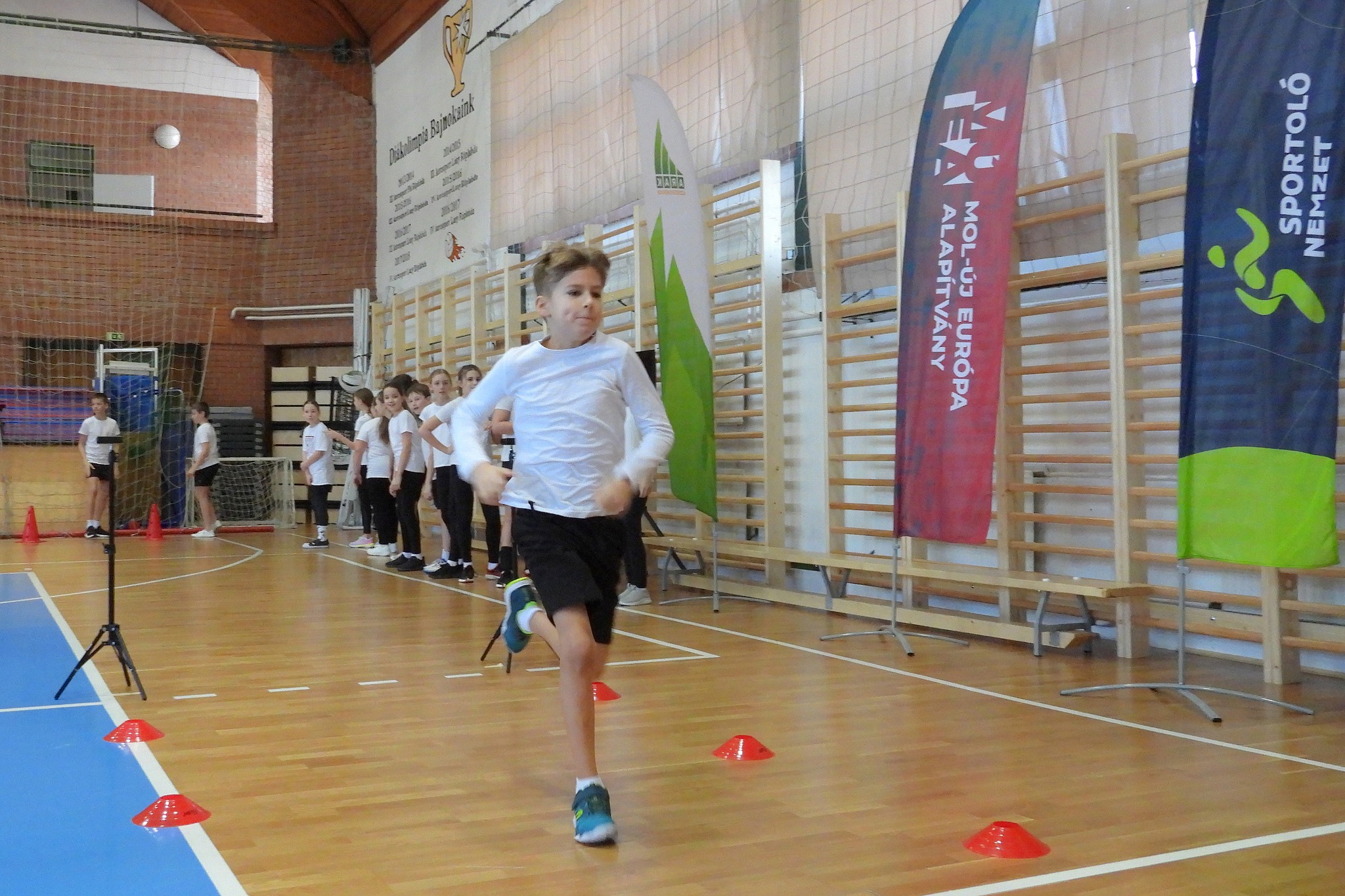 4. AKTIV HiPer döntő – ki a leggyorsabb, ki a legruganyosabb?