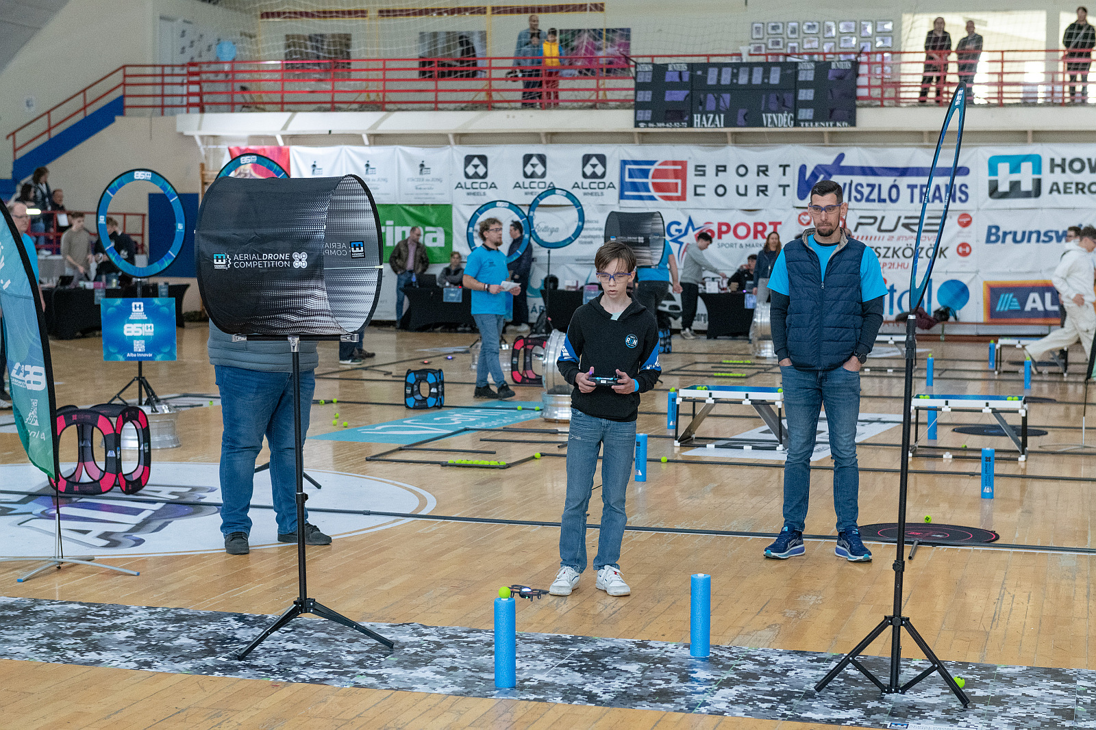 A Vörösmarty VM GoDrón csapata végzett az élen a középiskolai drónversenyen