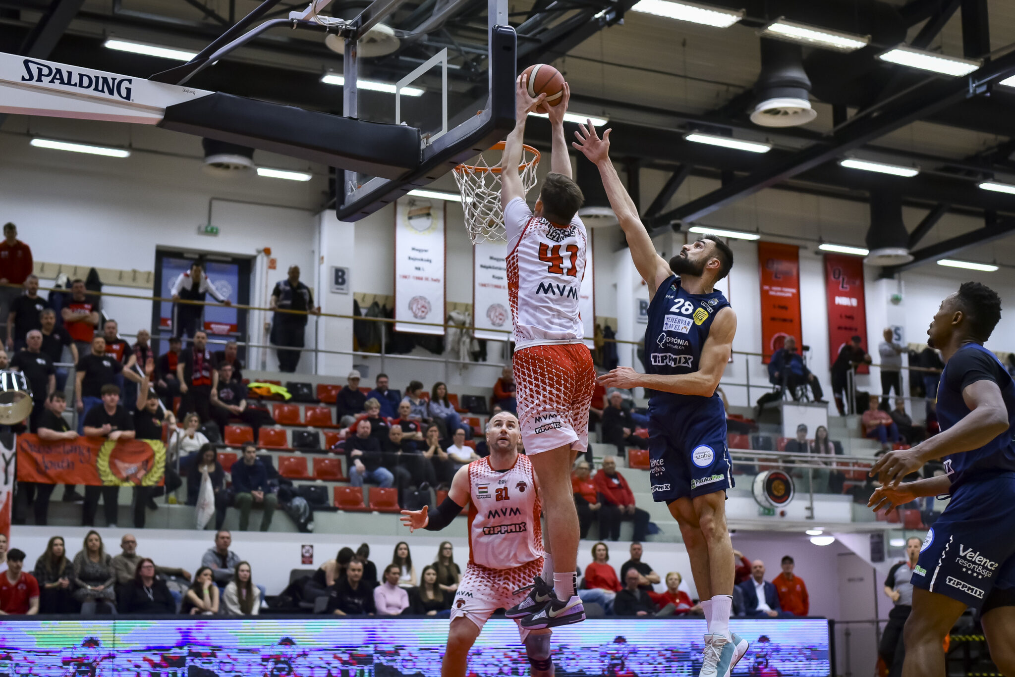 Későn ébredt és kikapott az Alba Fehérvár Oroszlányban