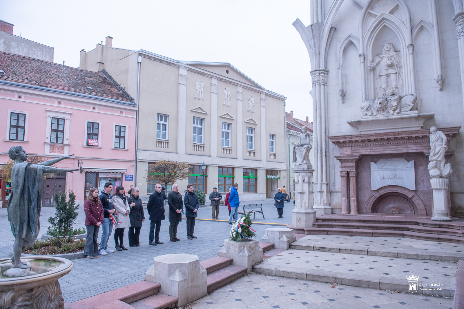 562 éve koronázták meg Hunyadi Mátyást Székesfehérváron