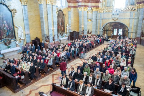 A béke üzenete, fontossága köré épült a Vörösmarty Társaság hangversenye