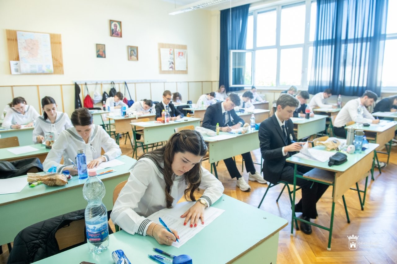 Jókaitól Arany Jánosig - ilyen feladatokat kellett megoldani az érettségizőknek magyar nyelv és irodalomból